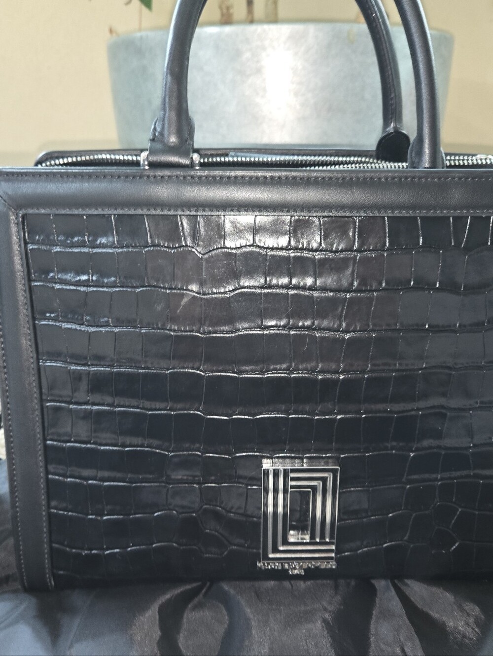 Karl Lagerfeld Paris Simone Alligator-Embossed Large Satchel - Picture 4 of 14